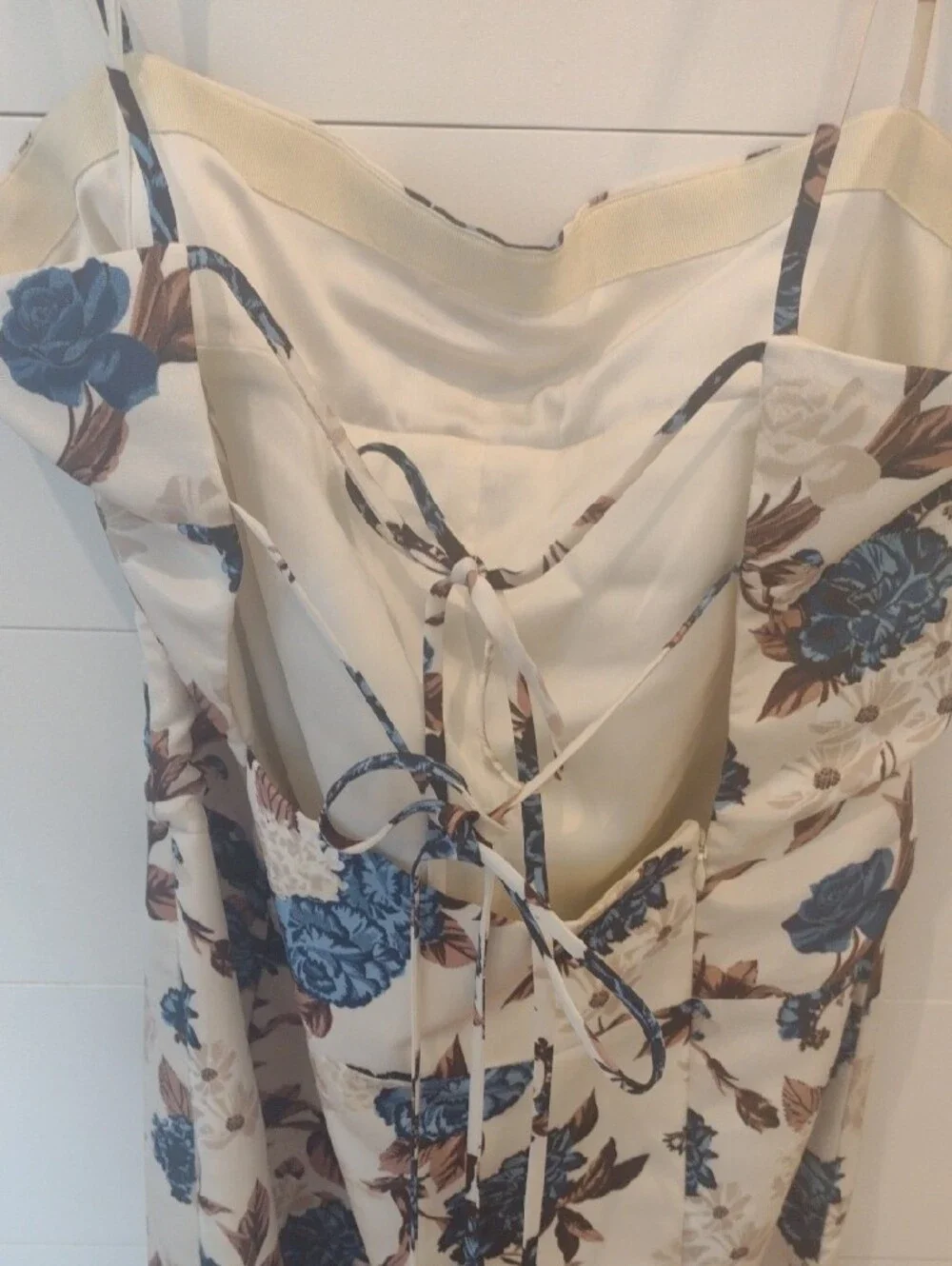 Tori Burch Strap-back Dress in Cream and Blue Floral Size 10